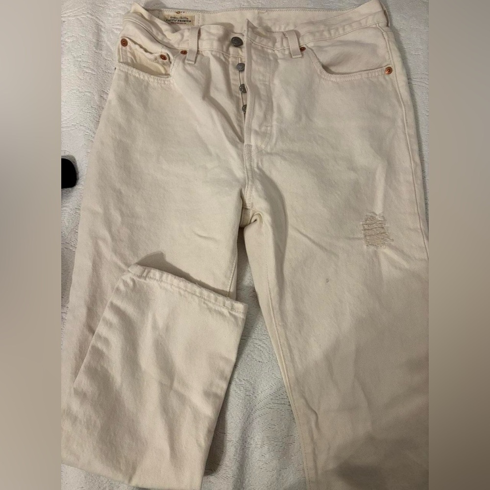 Levi's Cream Straight Leg Jeans with Distressed Details